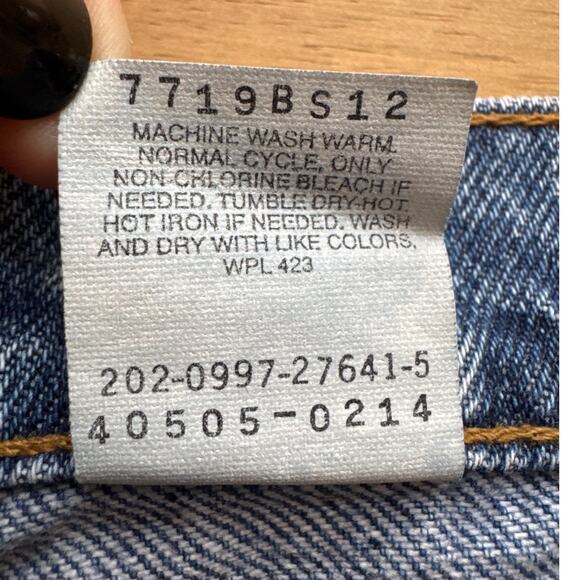 Levi's Vintage 505 Regular Fit Straight Leg Men's W36 L34 Orange Tag Denim Jeans - Picture 6 of 9